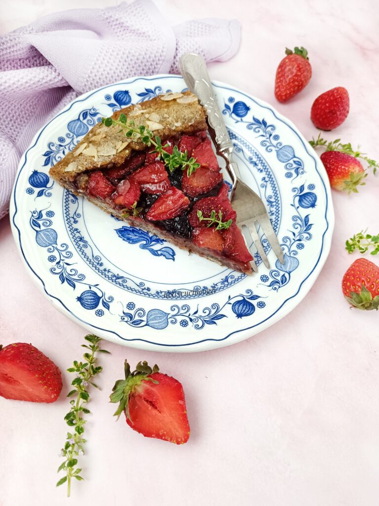 GALETTE CON FRAGOLE E TIMO LIME 