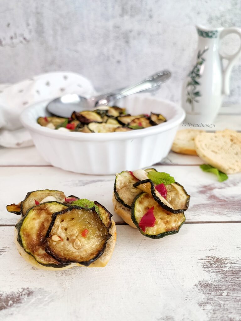 ZUCCHINE SCAPECE CON FRIGGITRICE AD ARIA 