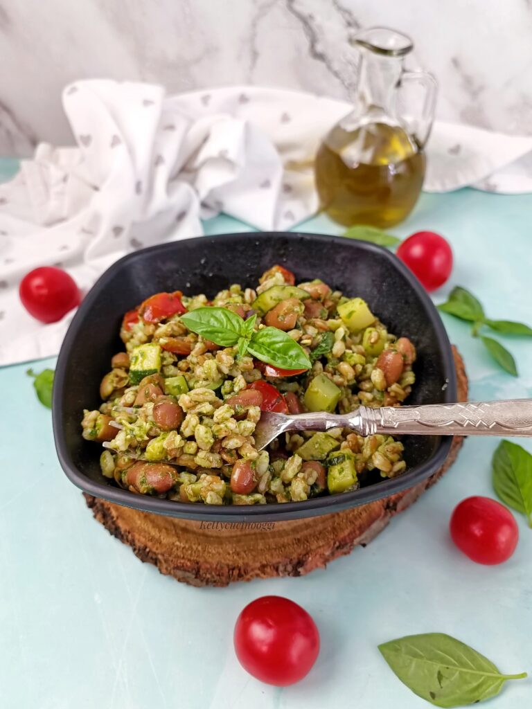 INSALATA DI FARRO ESTIVA 