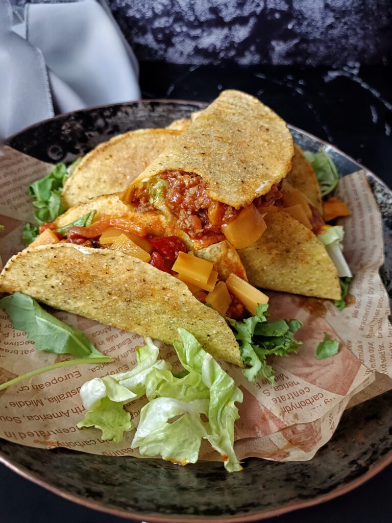 TACOS CON CARNE E PEPERONI 