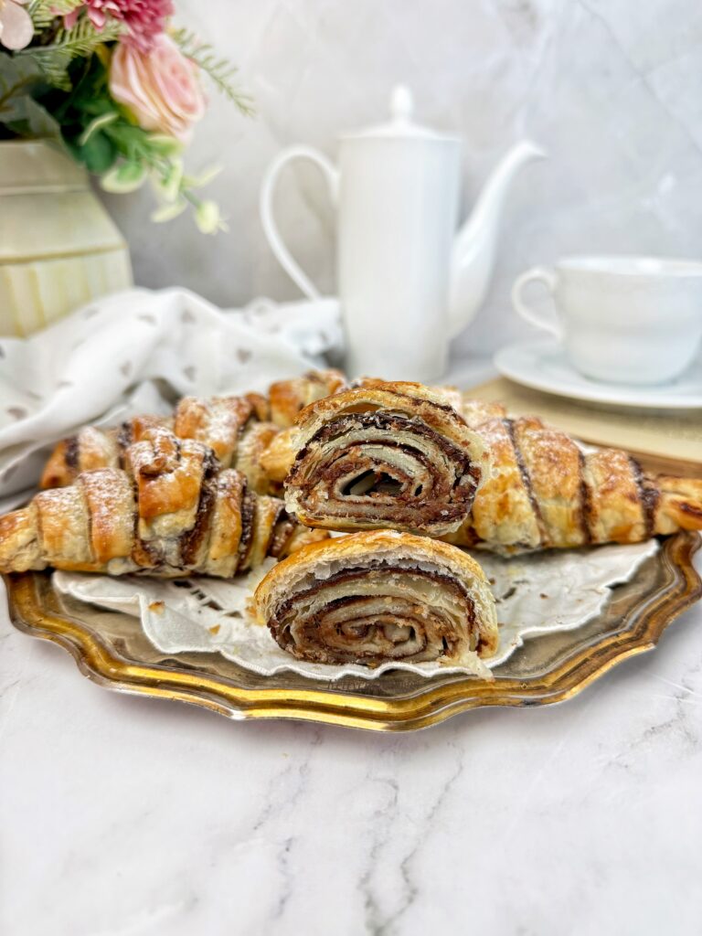 CROISSANT FURBI ALLA NUTELLA