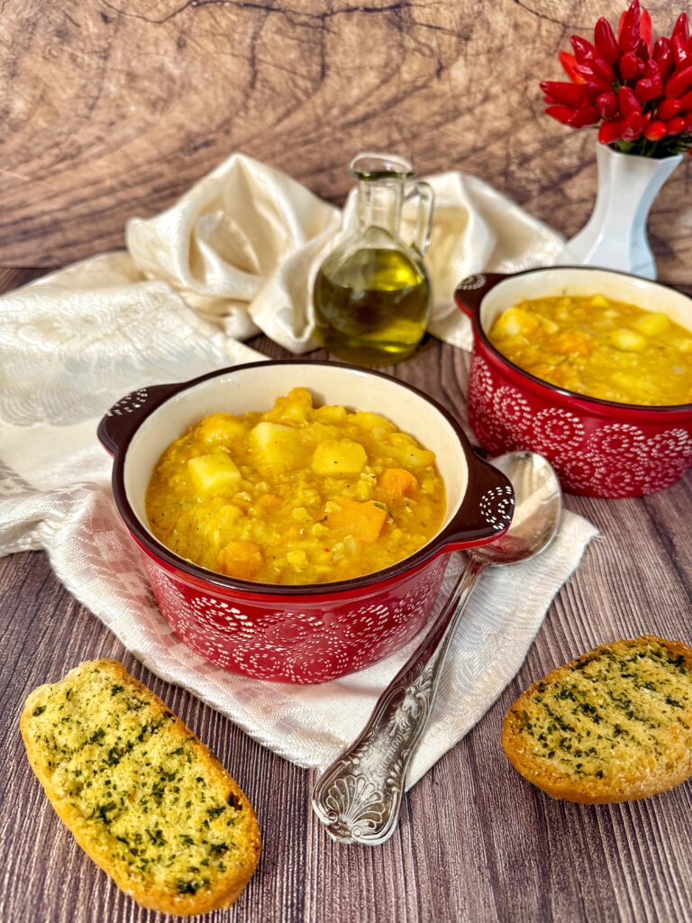 ZUPPA LENTICCHIE ROSSE PATATE E ZUCCA