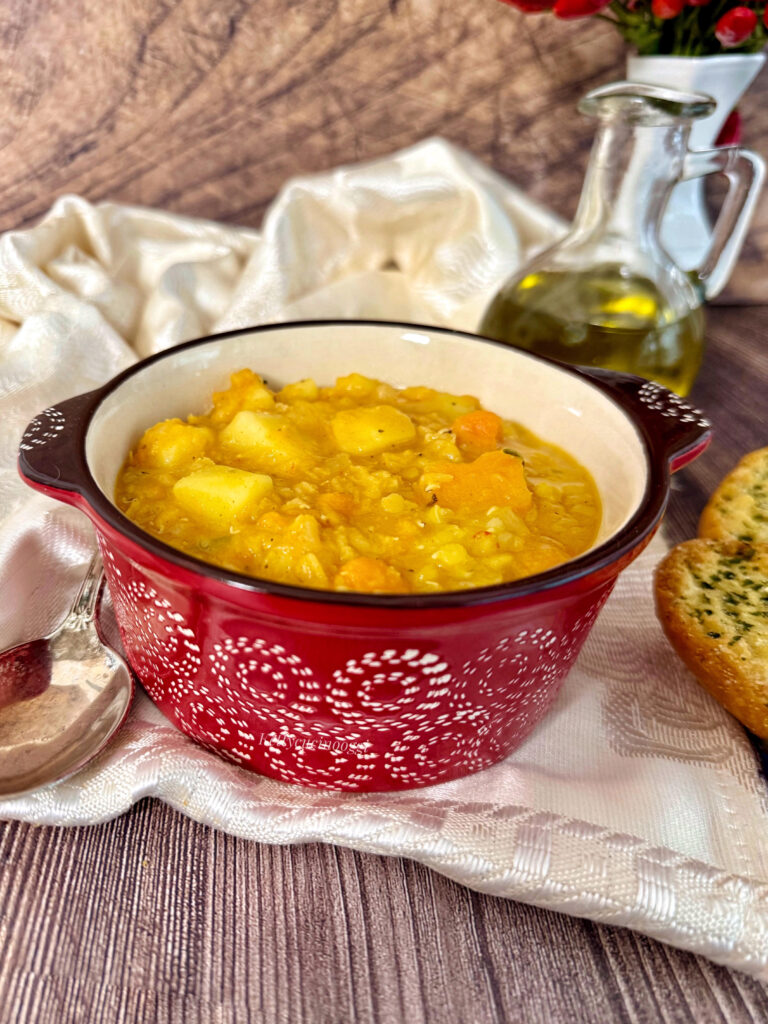 ZUPPA LENTICCHIE ROSSE PATATE E ZUCCA